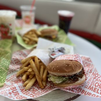 Tom's #1 - IG: happyfoodieoc - Burgers Near Me - Ontario, California Tom's #1 - IG: happyfoodieoc - Burgers Near Me - Ontario, California