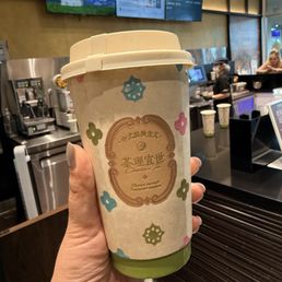 Peach Oolong Milk Tea Peach Oolong Milk Tea