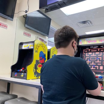 Pizza Heroes - They even have free games - Pizza Near Me - Henderson, Nevada Pizza Heroes - They even have free games - Pizza Near Me - Henderson, Nevada