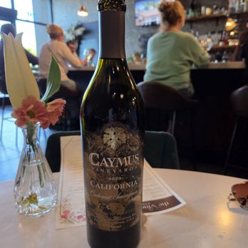 The Vine House - Wine Bars Near Me - Ripon, California