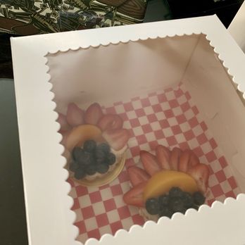 Cynthia's Crumbly Creations - Fresh Mini Fruit Tarts - Desserts Near Me