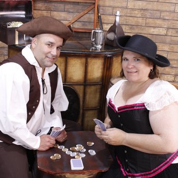 Nostalgic Photo - Session Photography Near Me - Williamsburg, Virginia