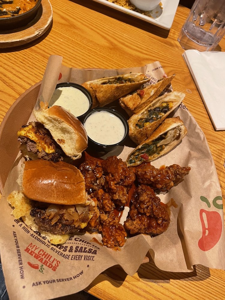 CHILI’S 47 Reviews Bars 4020 E 53rd St, Davenport, IA Restaurant Reviews Phone Number