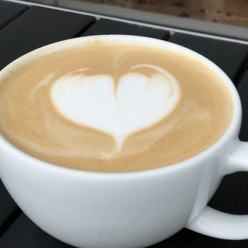 Amara Chocolate & Coffee - Caramel latte - Coffee & Tea Near Me - Pasadena, California Amara Chocolate & Coffee - Caramel latte - Coffee & Tea Near Me - Pasadena, California