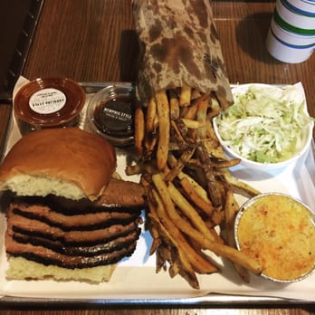 Smoque BBQ - The brisket sandwich, Mac & cheese and fries. The sauce came on the side. - Barbeque Near Me - Chicago, Illinois Smoque BBQ - The brisket sandwich, Mac & cheese and fries. The sauce came on the side. - Barbeque Near Me - Chicago, Illinois