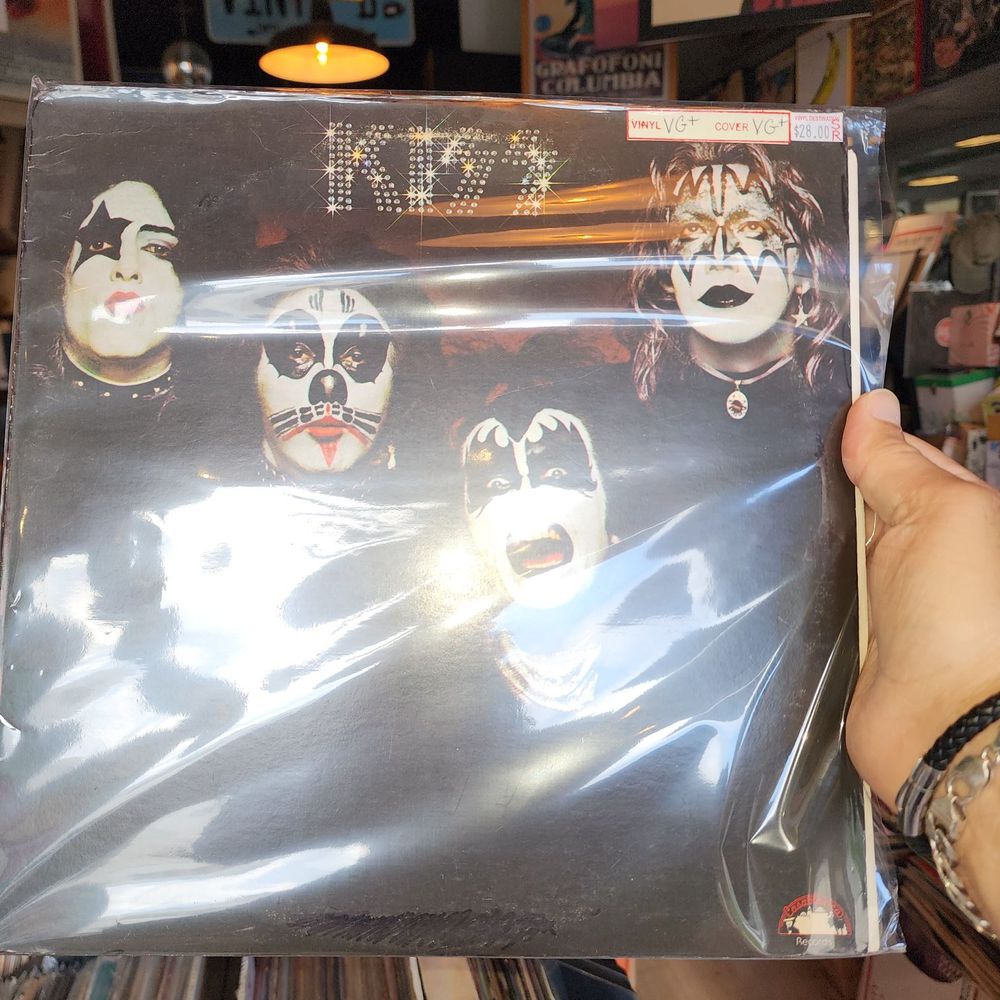 Vinyl Destination - KISS VINYL - Vinyl Records Near Me - Fort Lauderdale, Florida Vinyl Destination - KISS VINYL - Vinyl Records Near Me - Fort Lauderdale, Florida