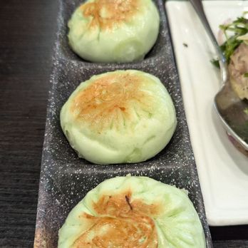Chef Tony Dim Sum - Pan Fried Shrimp & Pork Pandan Bun-- too much bread - Dim Sum Near Me - Arcadia, California Chef Tony Dim Sum - Pan Fried Shrimp & Pork Pandan Bun-- too much bread - Dim Sum Near Me - Arcadia, California