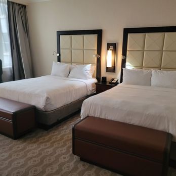 JW Marriott Chicago - Hotels Near Me - Chicago, Illinois