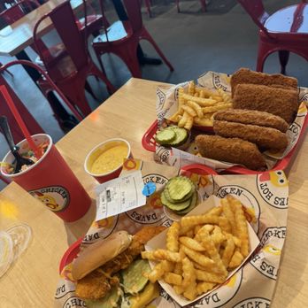 Dave's Hot Chicken - Chicken Shop Near Me - Union, New Jersey Dave's Hot Chicken - Chicken Shop Near Me - Union, New Jersey