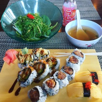 Momo Sushi - Tempura shrimp roll, spicy tuna roll, tamago, seaweed salad, miso soup - Japanese Near Me - Minneapolis, Minnesota Momo Sushi - Tempura shrimp roll, spicy tuna roll, tamago, seaweed salad, miso soup - Japanese Near Me - Minneapolis, Minnesota