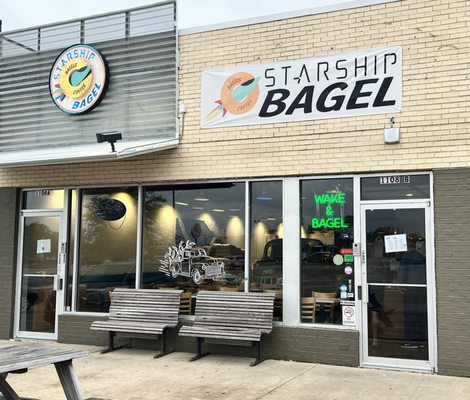 Starship Bagel by null