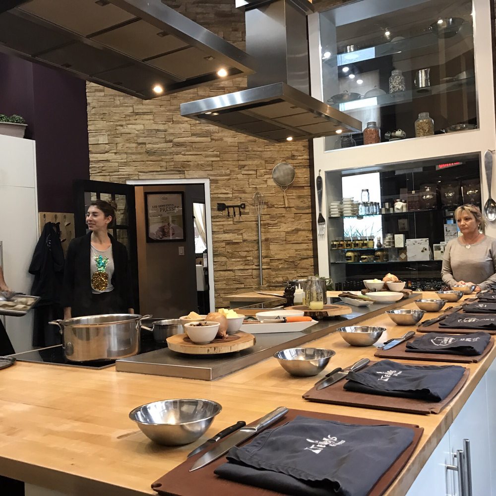 Ateliers et Saveurs - Cooking Classes Near Me - Montreal, Quebec