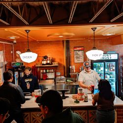 Home Slice Pizza - Payment Counter