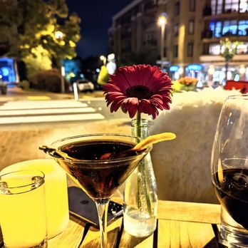 Cantinetta Bellevue - Drink - Italian Near Me - Bellevue, Washington