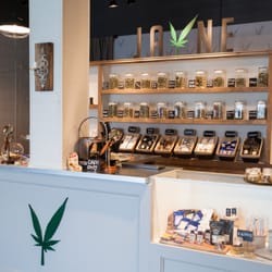 Jayne Cannabis Dispensary Portland - Our wide selection of products cater to both our OMMP and Rec clients.