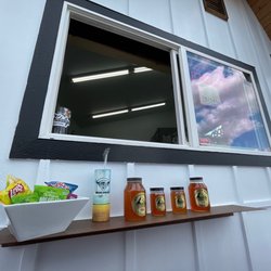 Sister's Espresso - New name and a fresh paint job: Highlander Coffee Company