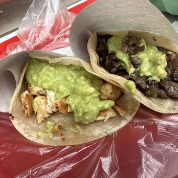 El Chente - Chicken and Beef tacos - Tacos Near Me - Ensenada, BCN