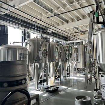 12 Bones Brewing - the inside of a brewery - Breweries Near Me - Arden, North Carolina 12 Bones Brewing - the inside of a brewery - Breweries Near Me - Arden, North Carolina