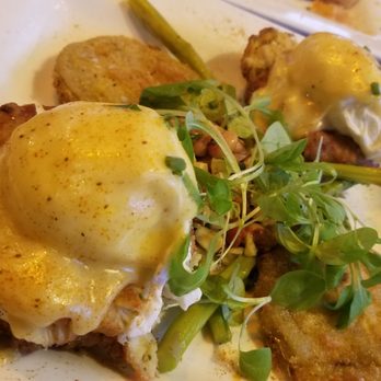 Miss Shirley's Cafe, Inner Harbor - Crab cakes egg Benedict 25.00 well worth it - Breakfast & Brunch Near Me - Baltimore, Maryland
