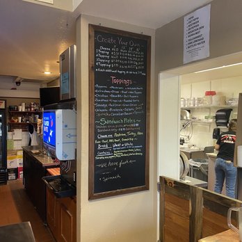 Bear Mountain Pizza - Pizza Near Me - Squaw Valley, California