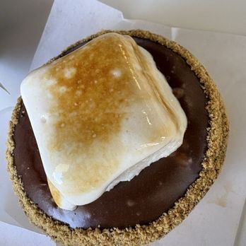 Mama Chai's - S'mores donut - Desserts Near Me - Fullerton, California