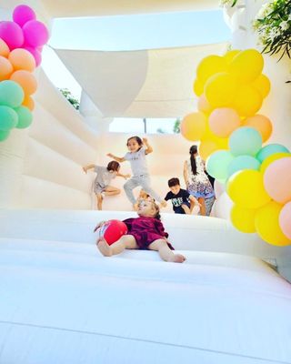 Tania's Party Rentals and Balloon Store