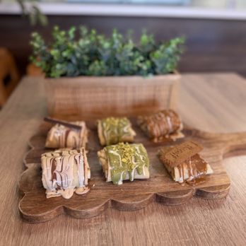 Juice Time & Papa Kanafa - Mix Crepe Roll with bananas instead of Strawberry - Desserts Near Me - El Cajon, California Juice Time & Papa Kanafa - Mix Crepe Roll with bananas instead of Strawberry - Desserts Near Me - El Cajon, California