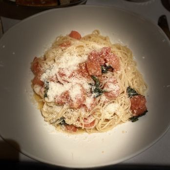 Buona Tavola-Paso Robles - Capellini al filetto di pomodoro e basilico - Italian Near Me - Paso Robles, California