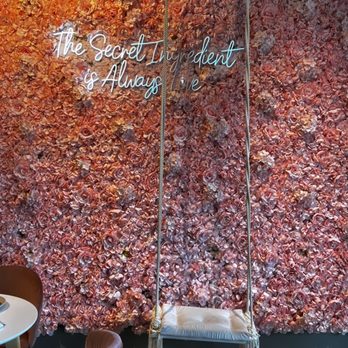 Sweet Notes Cafe - Photo floral wall - Coffee & Tea Near Me - Kent, Washington Sweet Notes Cafe - Photo floral wall - Coffee & Tea Near Me - Kent, Washington