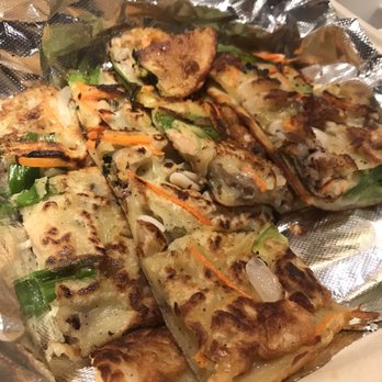Ahjoomah's Apron - Seafood & Kimchi Pancake - Korean Near Me - Chicago, Illinois