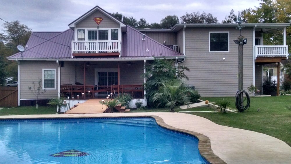 Slide of Sanchez Roofing