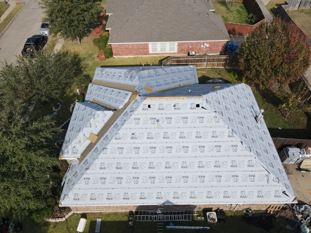 Slide of Aveco Roofing