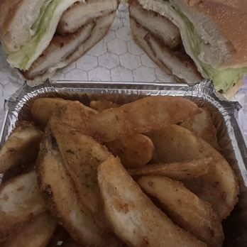 Munno's Too - Chicken cutlet sandwich w cheese on roll. Small fries. - Delis Near Me - Pearl River, New York Munno's Too - Chicken cutlet sandwich w cheese on roll. Small fries. - Delis Near Me - Pearl River, New York