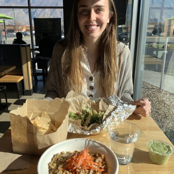 Zao Asian Cafe - Yakisoba bowl with guacamame and chips - Asian Fusion Near Me - Orem, Utah Zao Asian Cafe - Yakisoba bowl with guacamame and chips - Asian Fusion Near Me - Orem, Utah