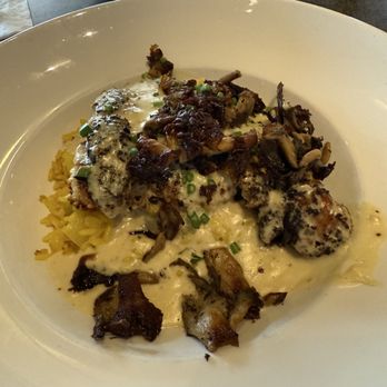 Sunset 44 Bistro - Pistachio crusted chicken - New American Near Me - Saint Louis, Missouri