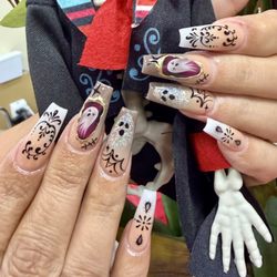 Mk Nails