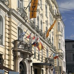 Hotel Bristol - Bristol Hotel