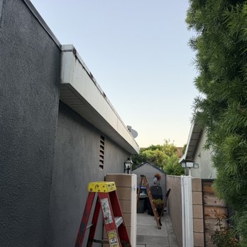 UNLIMITED RAINGUTTERS INC - Before - Gutter Services Near Me - Stanton, California UNLIMITED RAINGUTTERS INC - Before - Gutter Services Near Me - Stanton, California