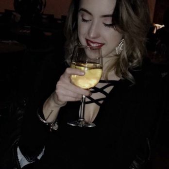 Mussels & More - Pinot Grigio before a grilled salmon. NYE date night. - Seafood Near Me - Brooklyn, New York Mussels & More - Pinot Grigio before a grilled salmon. NYE date night. - Seafood Near Me - Brooklyn, New York