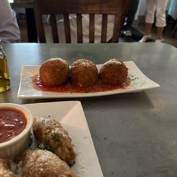 Consiglio's Restaurant - Arancini - Italian Near Me - New Haven, Connecticut Consiglio's Restaurant - Arancini - Italian Near Me - New Haven, Connecticut