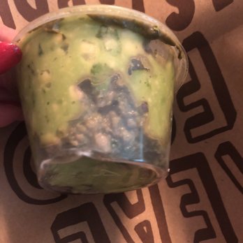 Chipotle Mexican Grill - Pretty bad Chipotle you can do better!  Chips were soft and chewy. - Mexican Near Me - Sherman, Texas