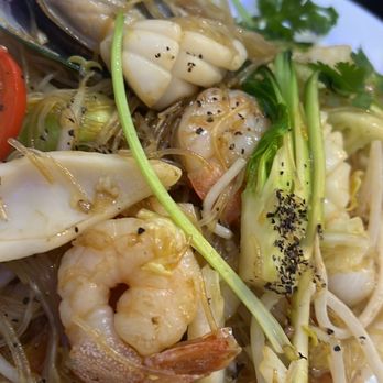 Viet Kitchen - X3. Mi xao mem/gion hai san - Vietnamese Near Me - Norcross, Georgia