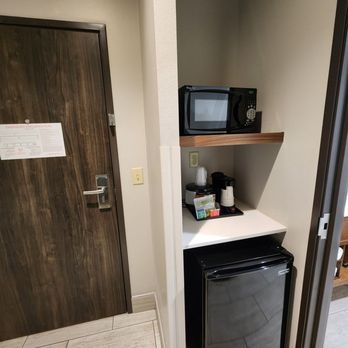 La Quinta Inn - Entry - Hotels Near Me - Tuscaloosa, Alabama La Quinta Inn - Entry - Hotels Near Me - Tuscaloosa, Alabama