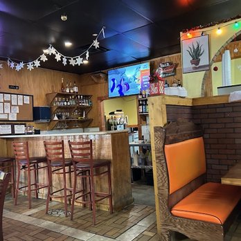 El Jarocho - the interior of a mexican restaurant - Mexican Near Me - Checotah, Oklahoma
