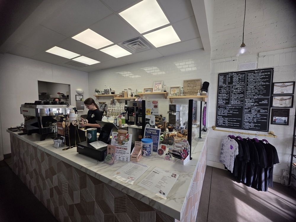 Dam Roast House & Browder Bookstore