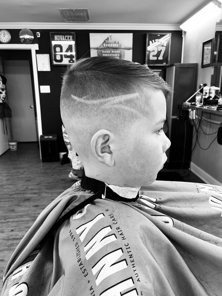 VICTORY Updated June 2024 1214 E Mockingbird, Victoria