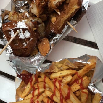 Lulu's Street Food - Chicken and waffles with Cajun fries - Food Trucks Near Me - Minneapolis, Minnesota Lulu's Street Food - Chicken and waffles with Cajun fries - Food Trucks Near Me - Minneapolis, Minnesota