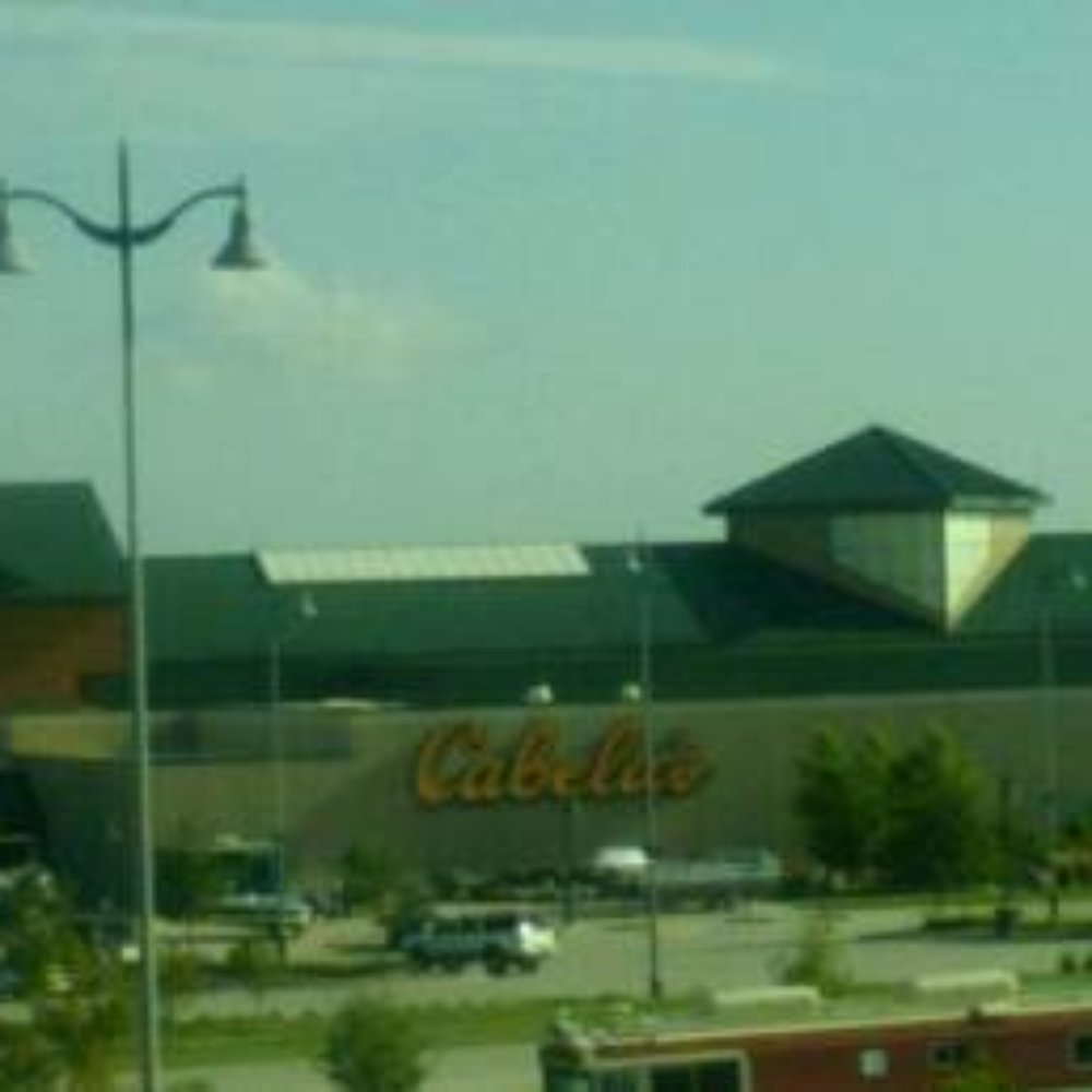 Cabela's - Guns & Ammo Near Me - La Vista, Nebraska