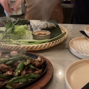 Di An Di - De Nuong Xa sizzling lemongrass lamb belly - Vietnamese Near Me - Brooklyn, New York Di An Di - De Nuong Xa sizzling lemongrass lamb belly - Vietnamese Near Me - Brooklyn, New York