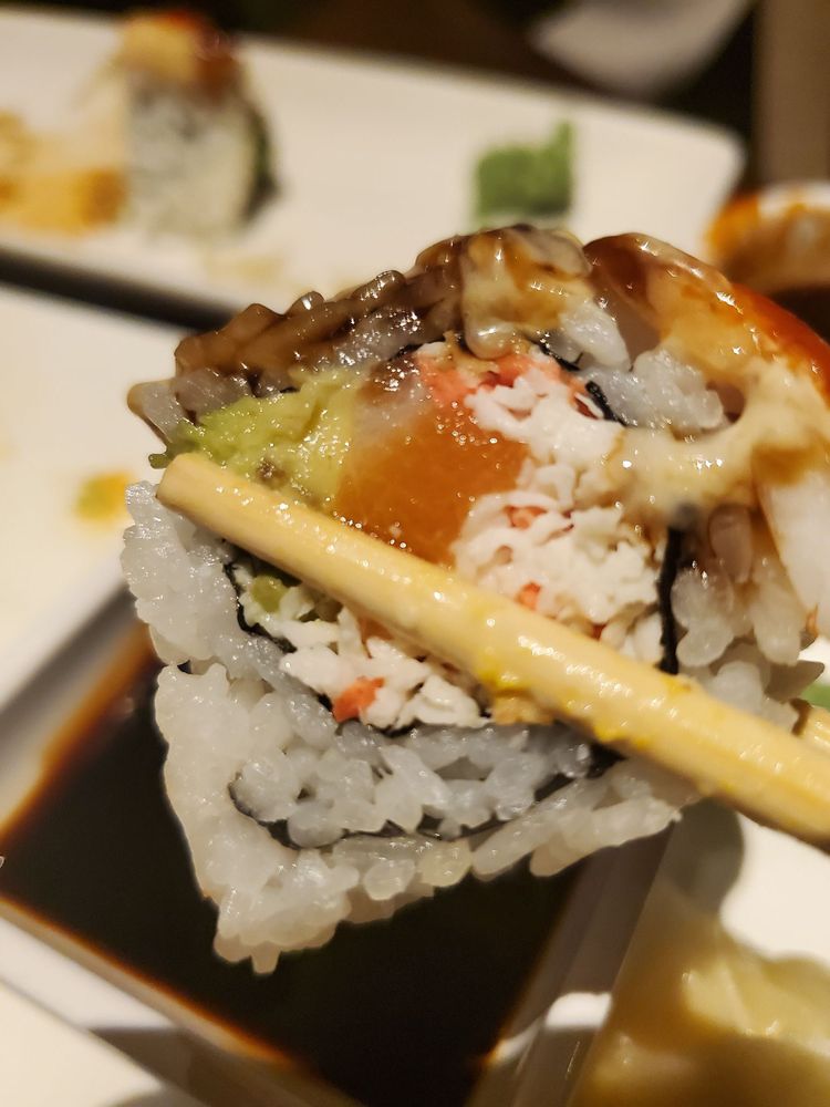 Order Blue Fire Roll food online from Nona Sushi store, Fayetteville on bringmethat.com